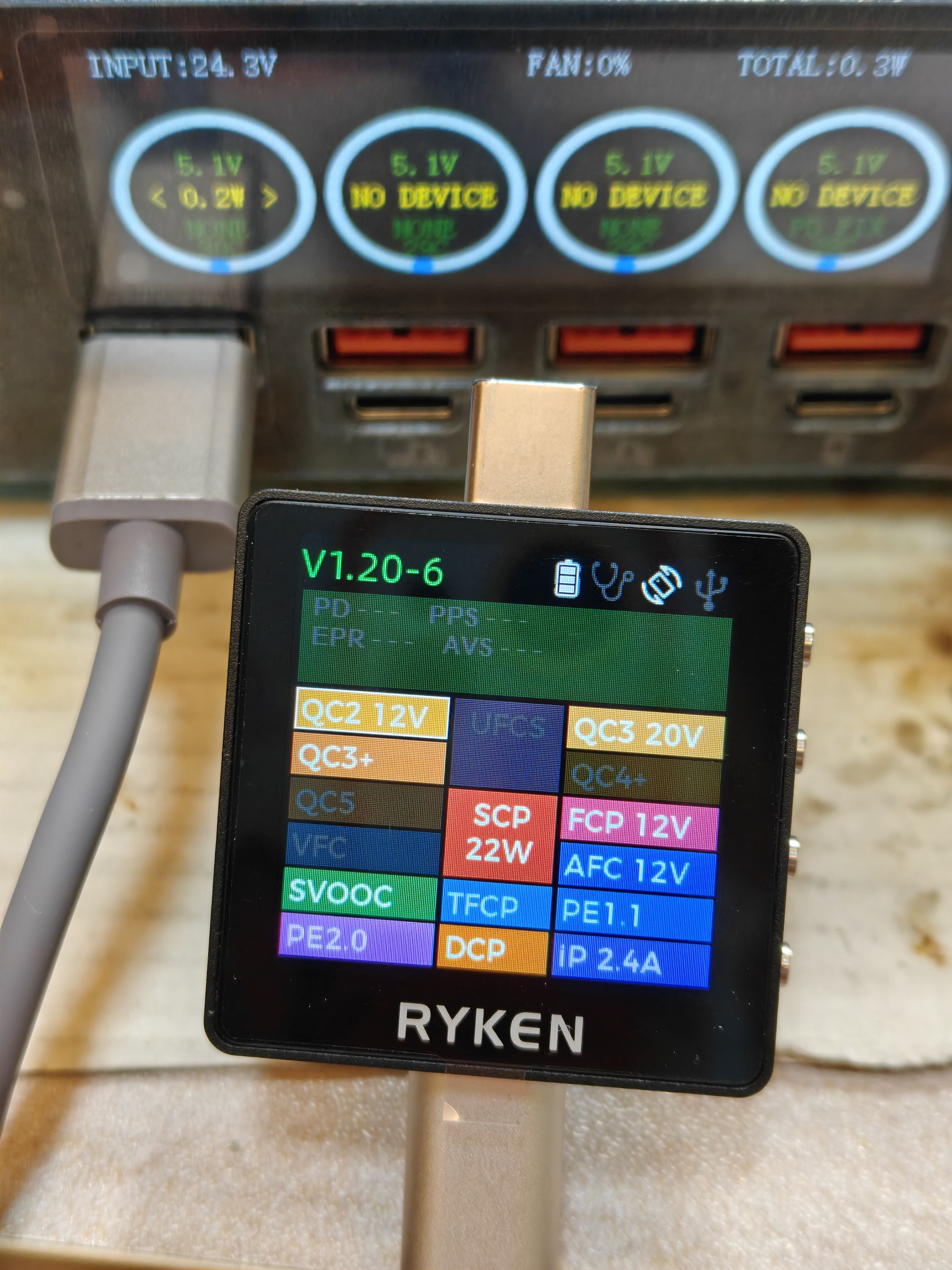 公私有全协议桌面快充充电站 300W 内置电源 四口独立 高颜值 到手用 详情图 9